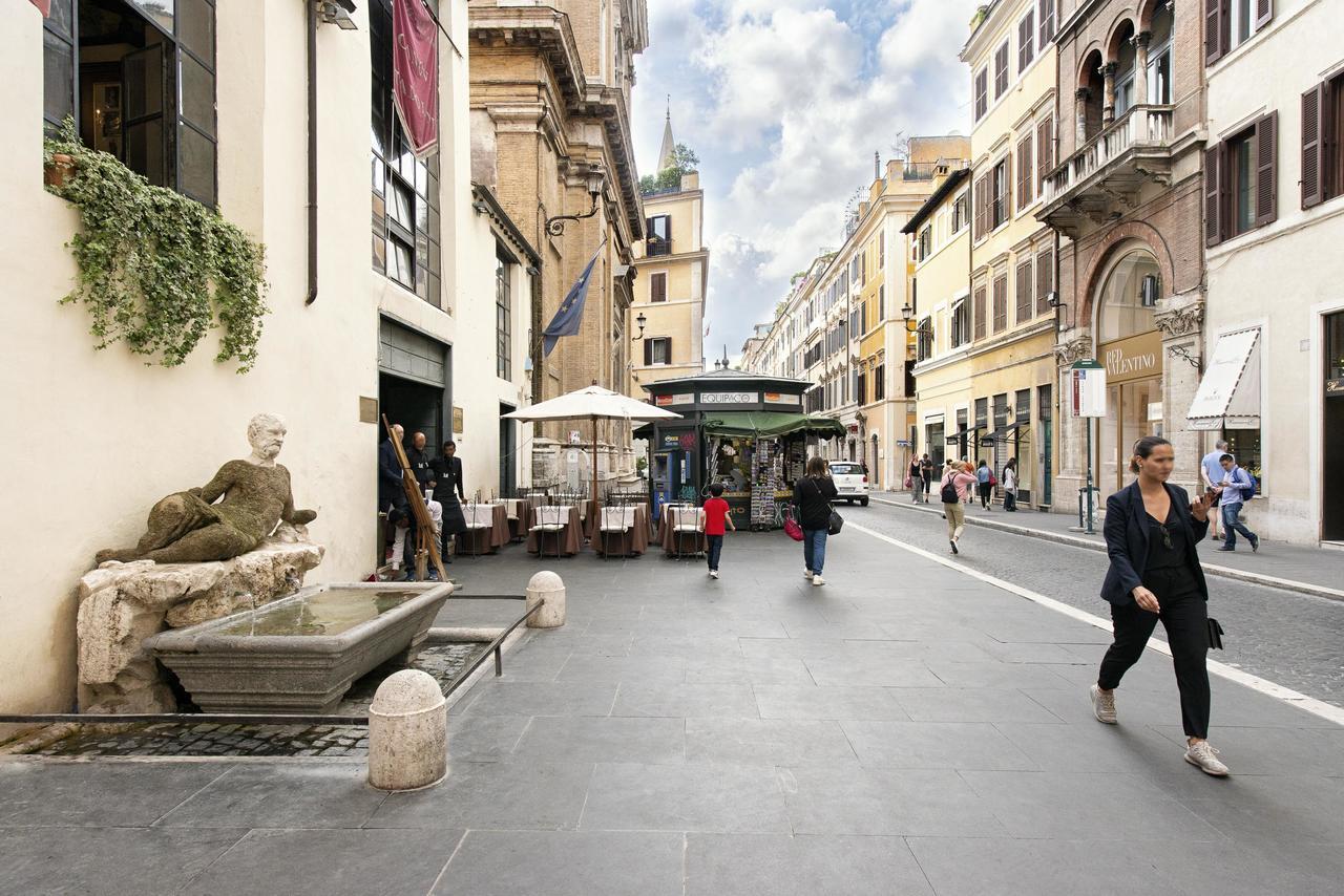 Canova Rooms In Spanish Steps Rome Exterior photo