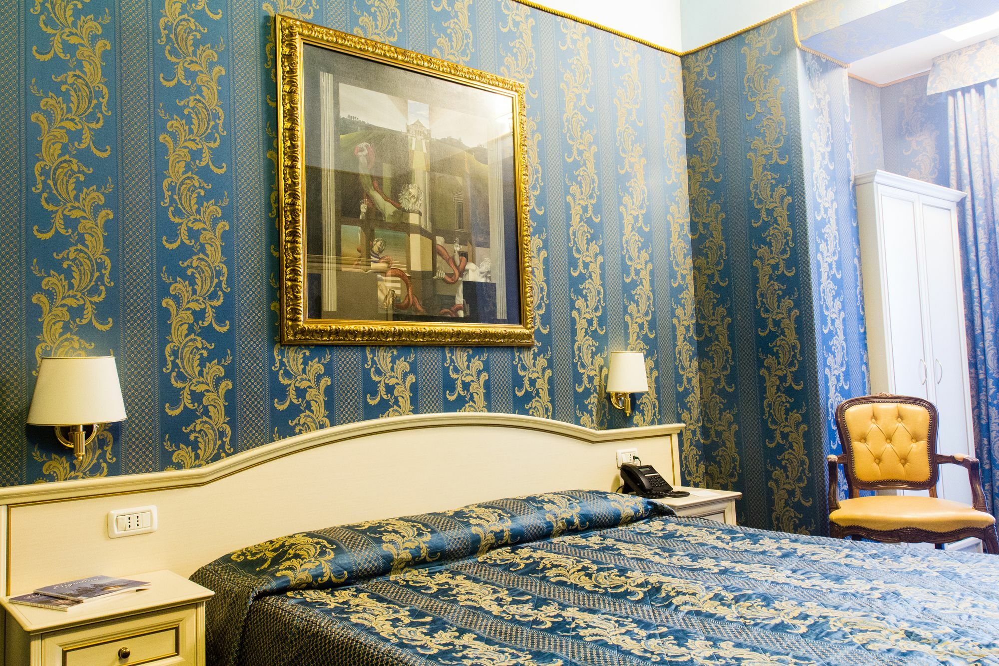 Canova Rooms In Spanish Steps Rome Exterior photo